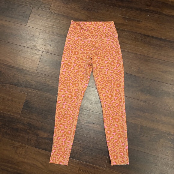 aerie Pants - Aerie Offline Butter Soft Cheetah Print Leggings Medium